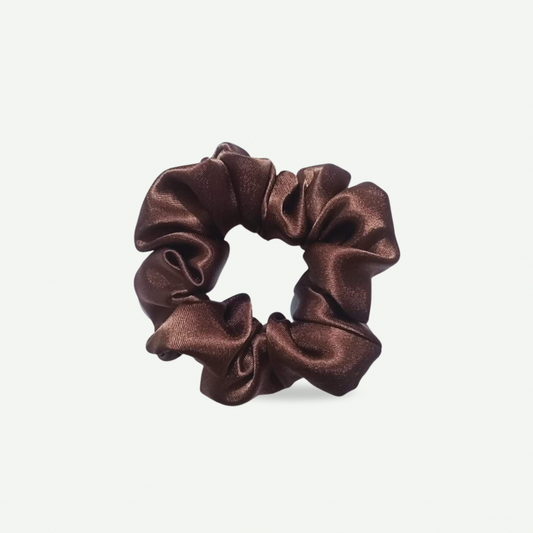 SILKY SATIN SCRUNCHIE